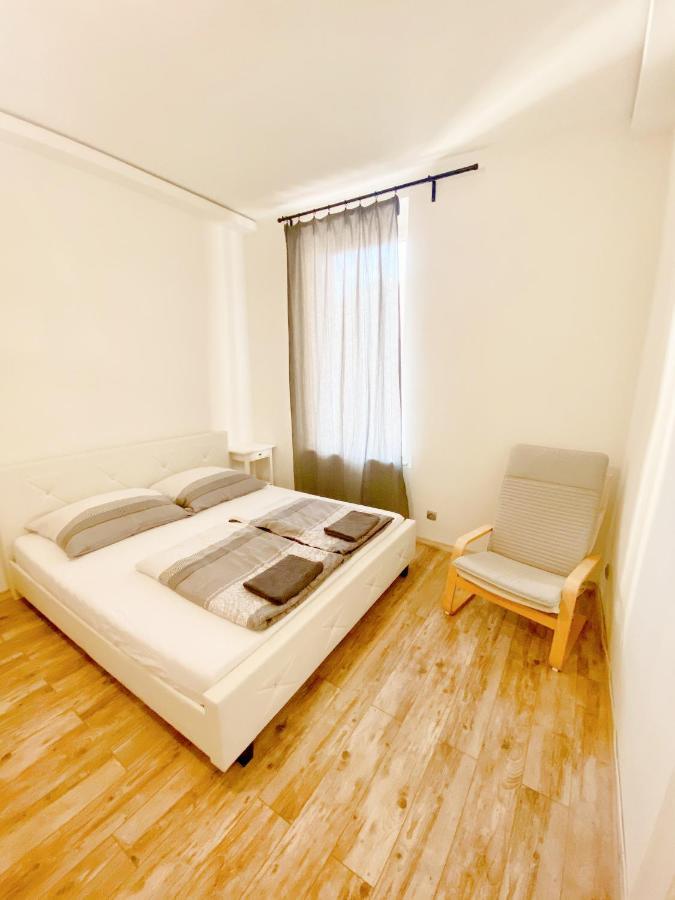 Luxury Apartment In The Centre Ac Parking Garden Budapest Kültér fotó